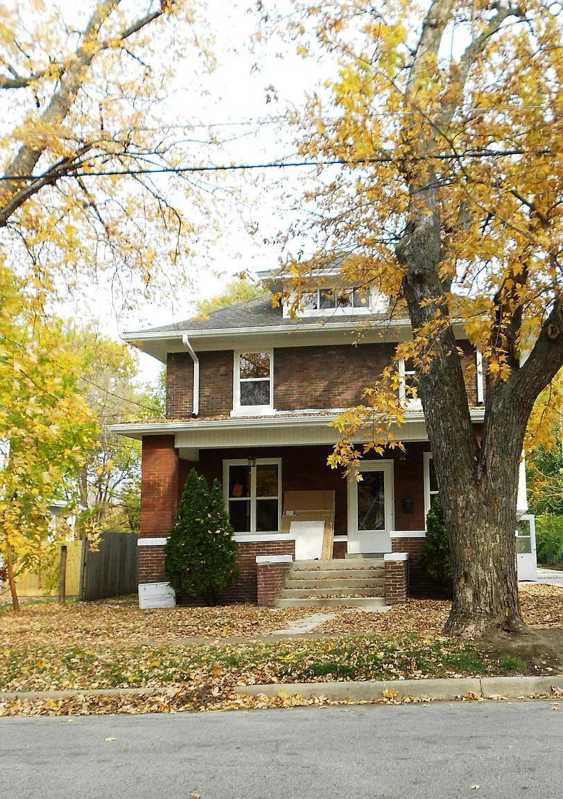 770 Spring St photo 1