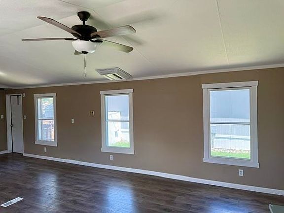 5th image of 62880 Lasalle Rd Unit 104