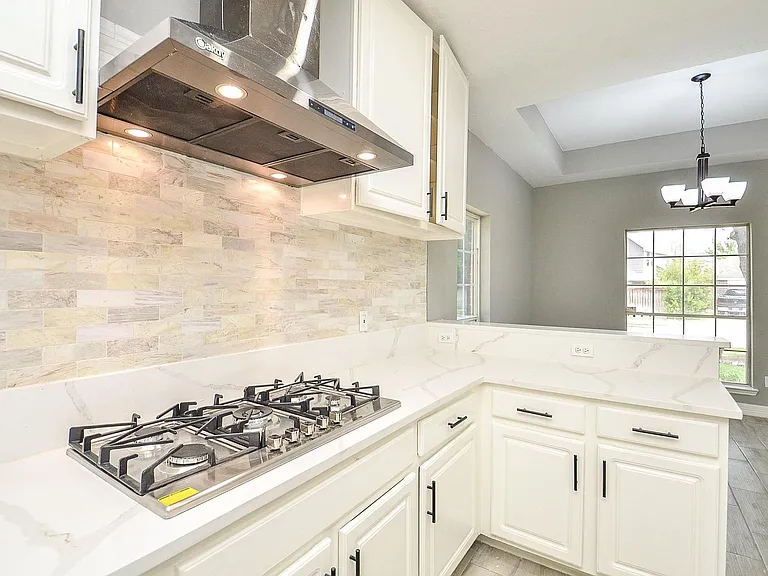 9211 Abbey Chase Ln — Photo 11