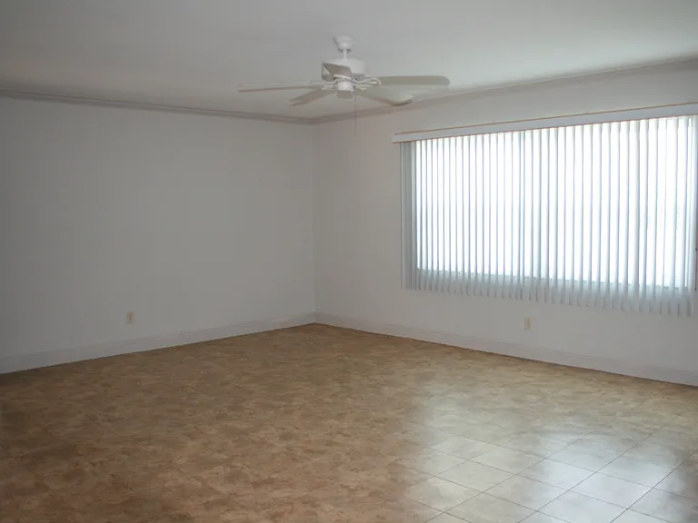 455 Mehlenbacher Rd #9 — Photo 3