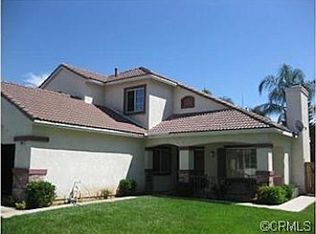 3183 Vermont Dr, Corona, CA 92881