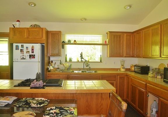 4th image of 13-4029 Lauone St