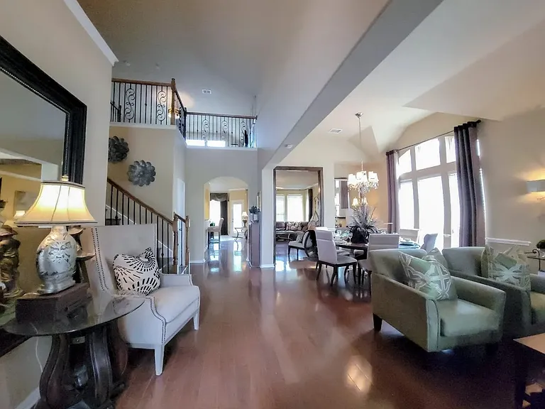 1391 Riverside Oaks Dr — Photo 5