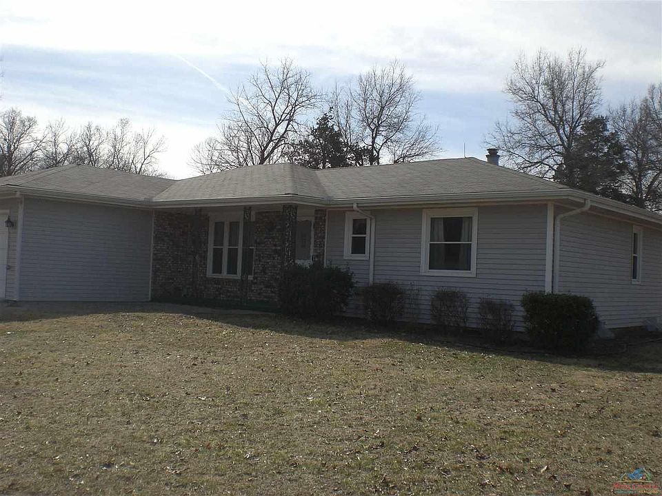 1st image of 2325 SE Old Highway 13