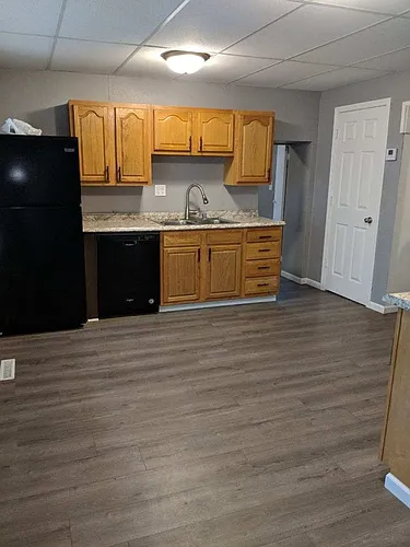 1507 Avon St Photo 1