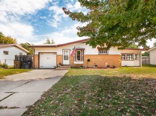 1354 N Kokomo Ave, Derby, KS 67037