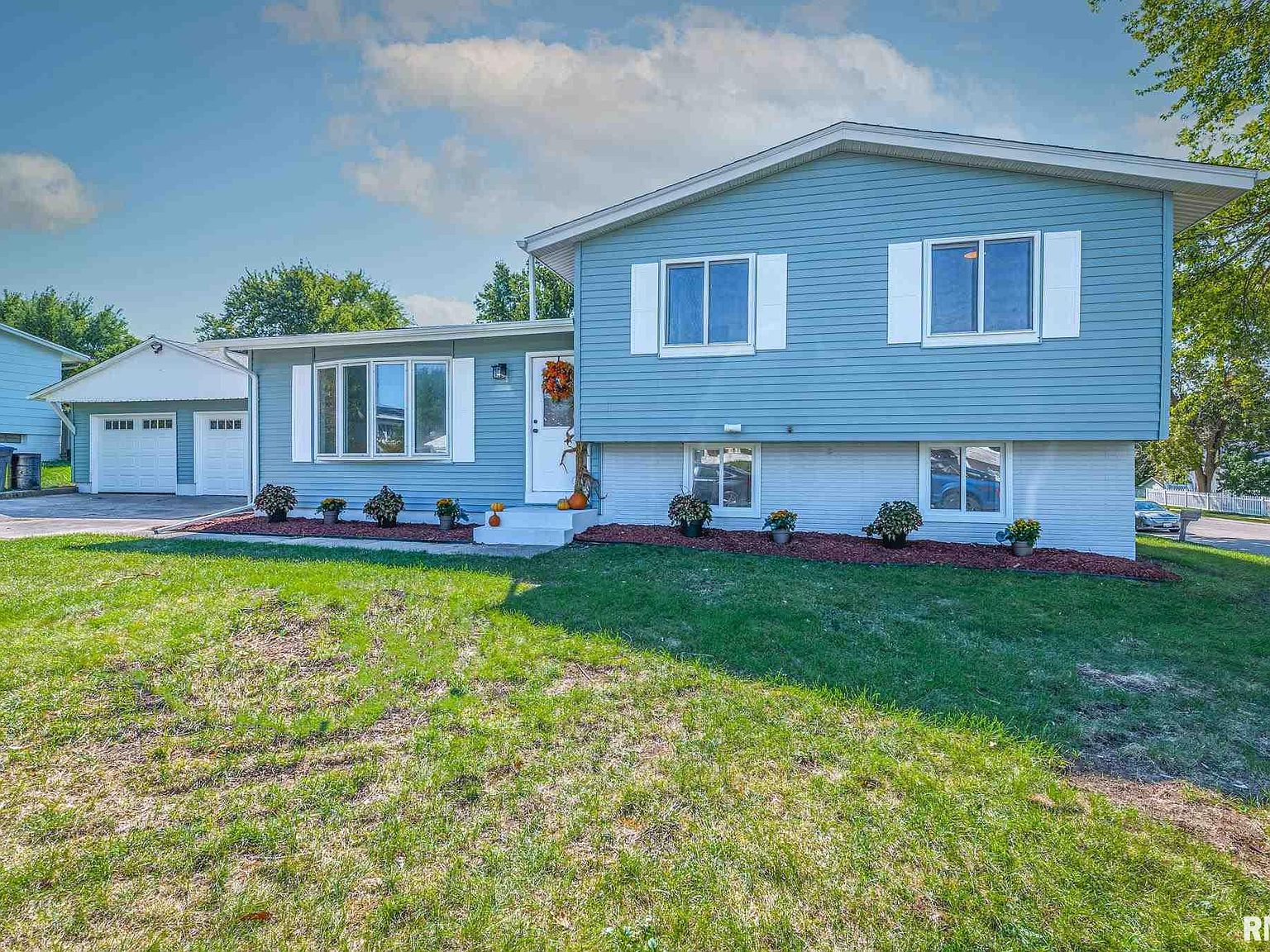 524 32nd Ave W, Milan, IL 61264 Zillow