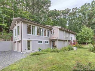 156 Sparkling Ridge Rd, Gardiner, NY 12561