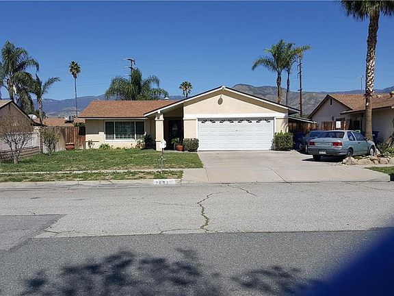 2nd image of 26932 Hibiscus St