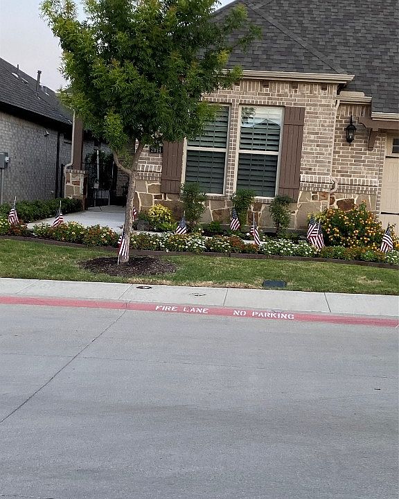 1st image of 2914 Esplanade Blvd