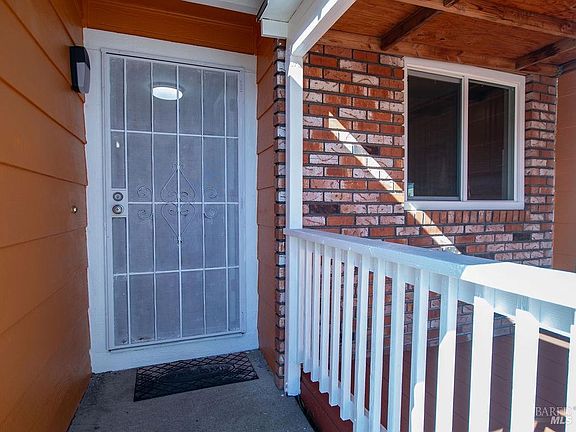 4th image of 64 Lemonwood Way