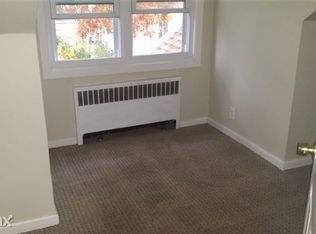 151 E Oxford St, Valley Stream, NY 11580