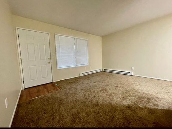 4th image of 4529 NE Killingsworth St APT 8