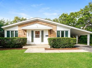 1469 Deerfield Rd, Deerfield, IL 60015