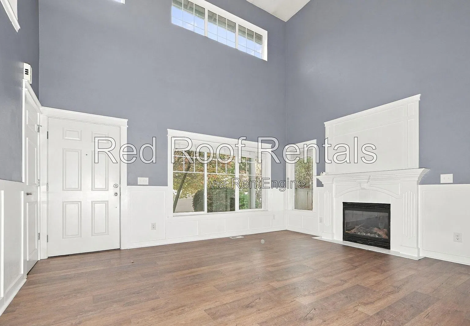 4 bed, 2.5 bath, 2208 sqft, $2,900 — Photo 4