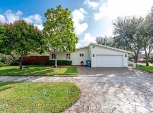 9141 SW 86th St, Miami, FL 33173