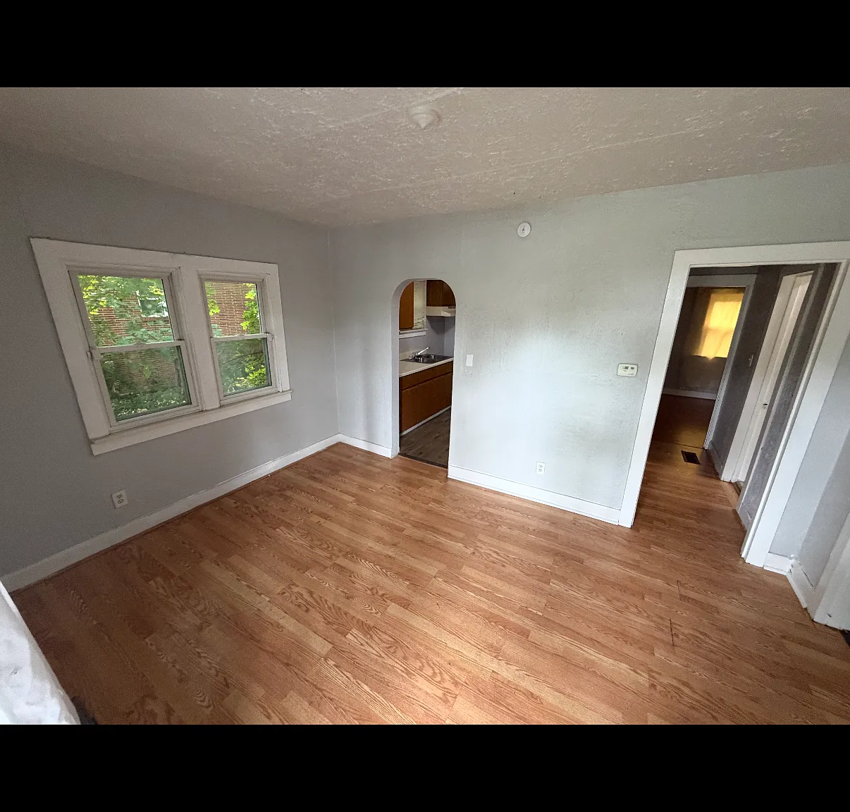 2 bed, 504 sqft, $950 — Photo 2