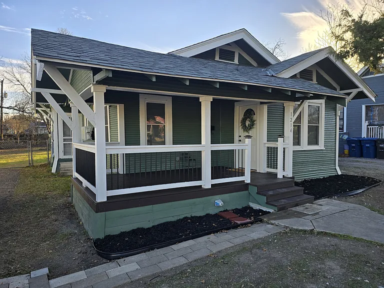 1214 E Drexel Ave — Photo 11