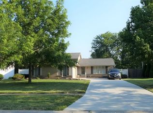 16965 Deer Path Dr, Strongsville, OH 44136