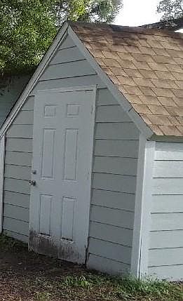 3rd image of 7606 Rhode Island Dr