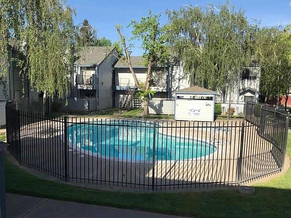 2nd image of 445 Almond Dr APT 113