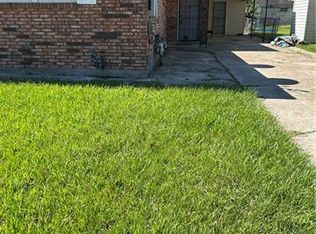 8010 Dorsett Dr, New Orleans, LA 70128
