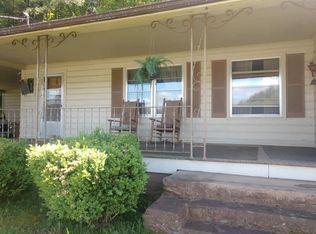 5139 Thomas Valley Rd, Whittier, NC 28789