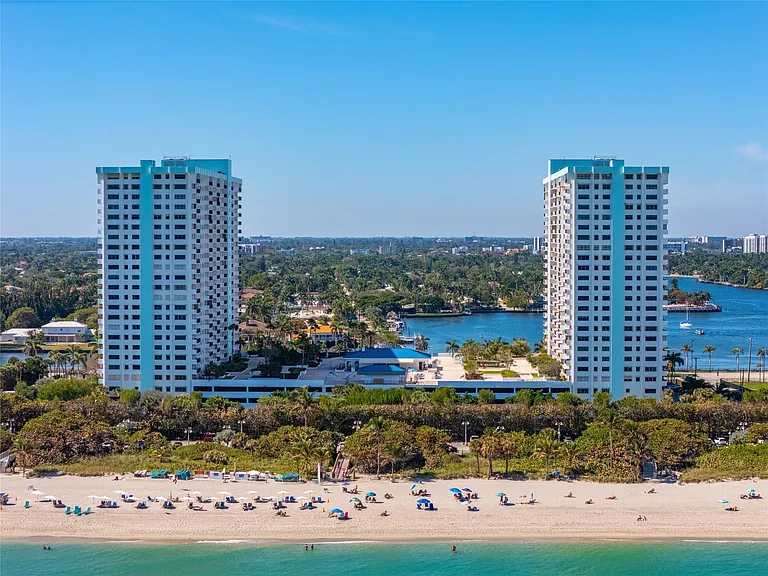 1201 S Ocean Dr #1607N — Photo 2