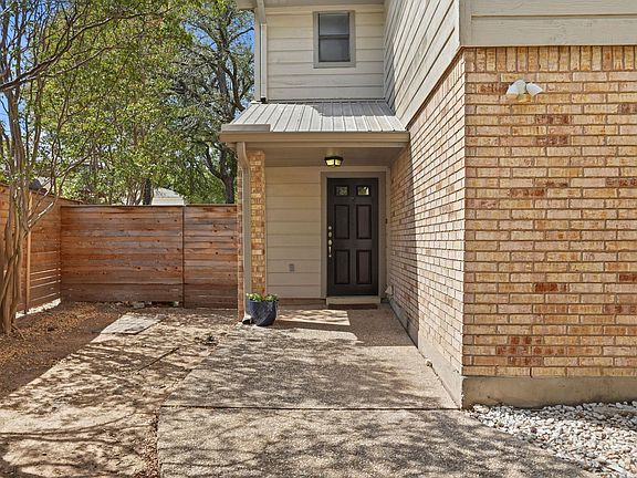 4th image of 8604 Willowick Dr