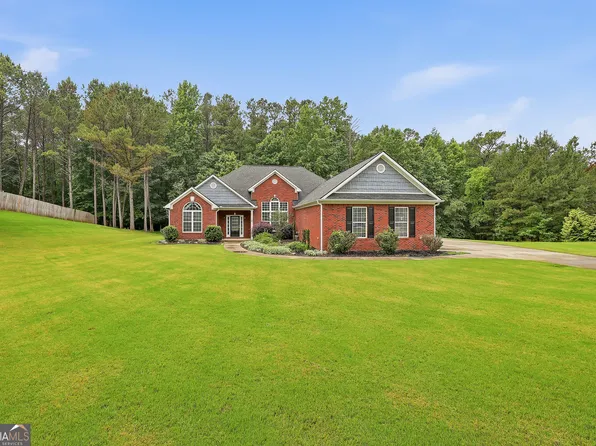 50 Yates Ct, Newnan, GA 30263