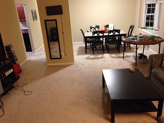 Living Room / DIning Room 2