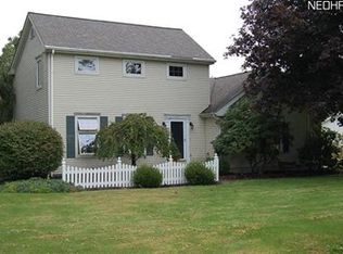 13075 Unity Rd, New Springfield, OH 44443