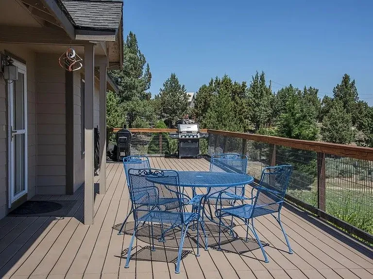SW Norman Dr — Photo 9