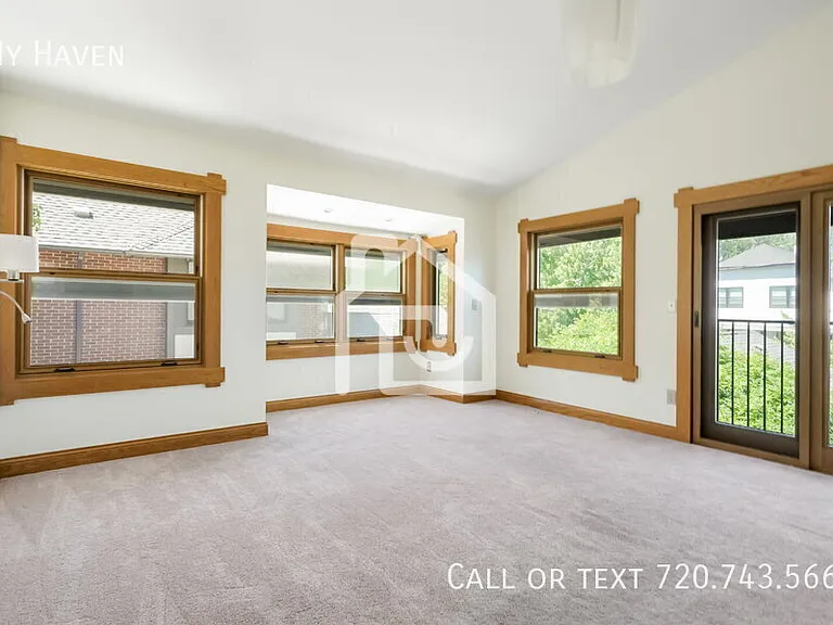 1121 S Williams St — Photo 19