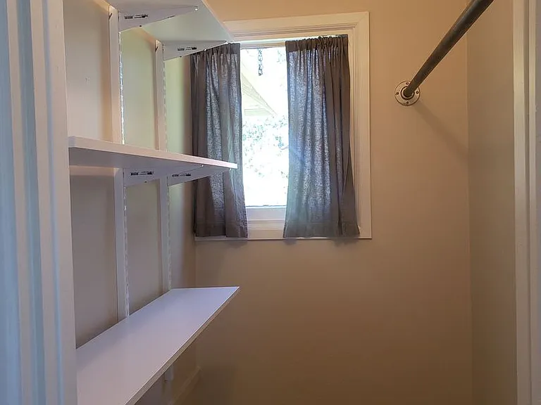 416 S 2nd St — Photo 13