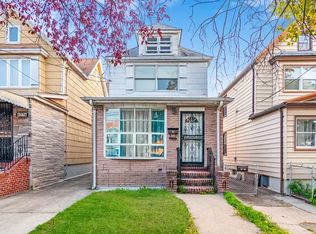 6274 Booth St, Rego Park, NY 11374