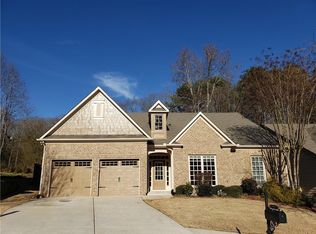 1927 Willoughby Dr, Buford, GA 30519