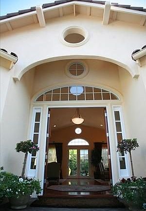 Formal Grand Entry 