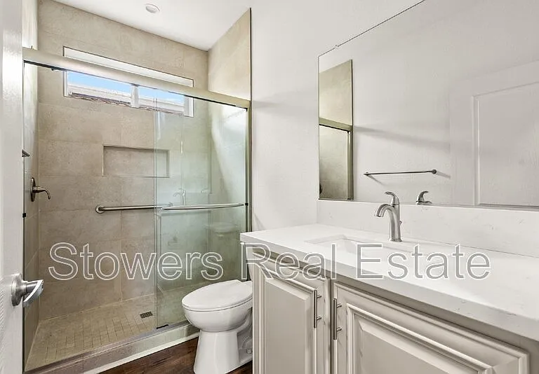 144 Larkwood Cir — Photo 12