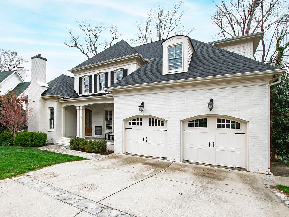 1st image of 2635 Lakeview Dr