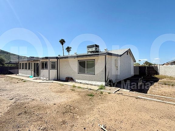 3rd image of 1331 W Andorra Dr