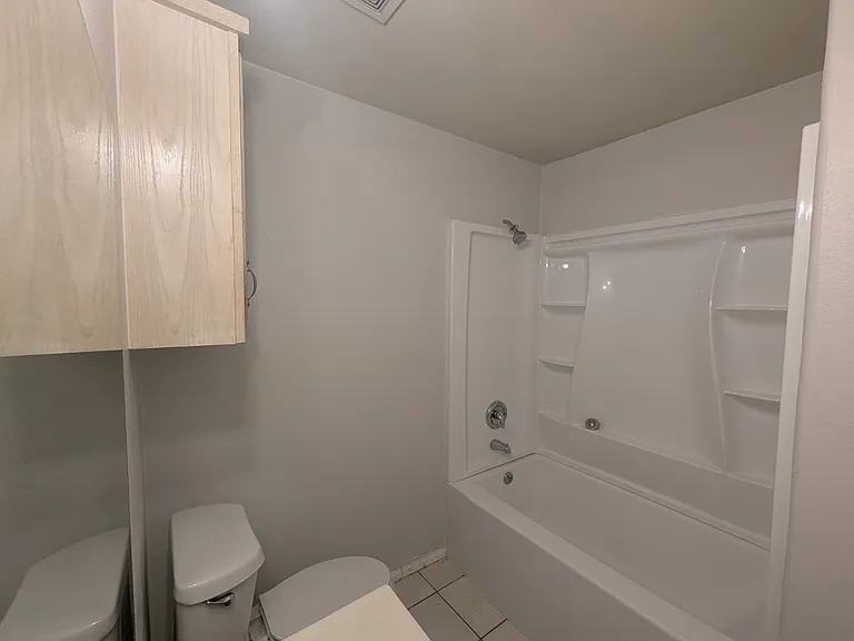 1614 Phoenix St #3 — Photo 19