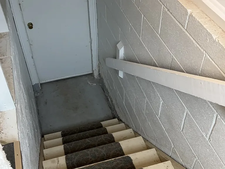 601 Demong Dr — Photo 13