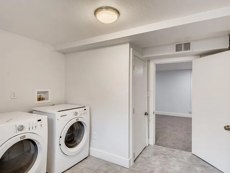 1260 N Tennyson St — Photo 9