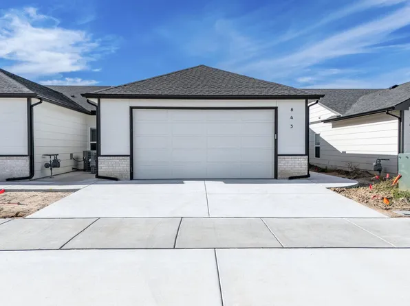 843 S Wybern St, Valley Center, KS 67147