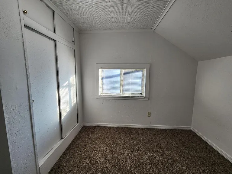 2230 Main St — Photo 10