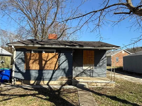 695 E 5th St, Russellville, KY 42276