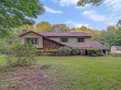 18 Daley Ln, Waymart, PA, 18472