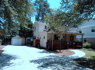 2210 Bayberry St, Virginia Beach, VA 23451