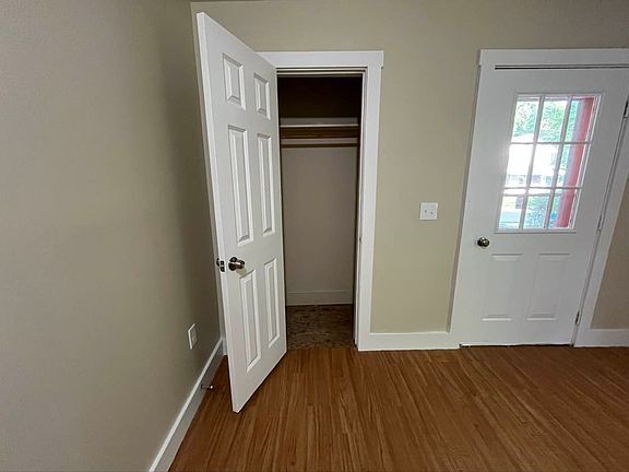 2nd image of 149-151 Francis Ave #149-1